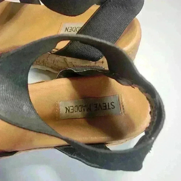 Steven Madden Beladonna Women's Black Strappy Sandals Stretch Cork Platform 8M - Picture 3 of 9